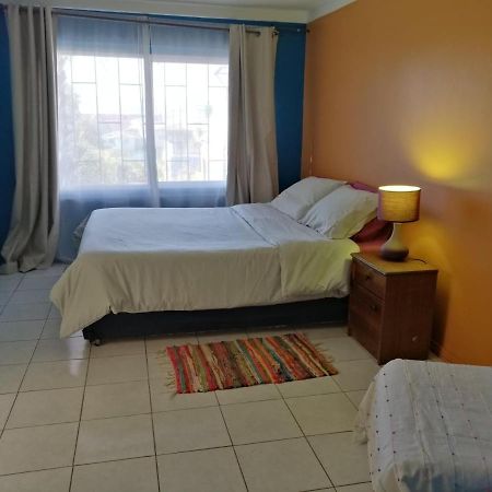 וואלפאראיסו Hostal Maison De La Mer מראה חיצוני תמונה